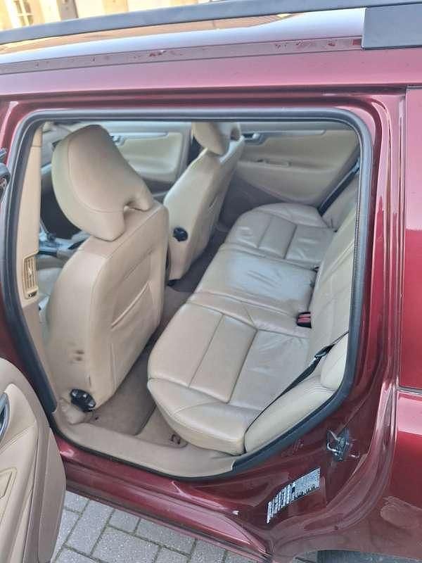Occasion Volvo V70 163 PK (119 kW) 2006 Rood Stationwagen
