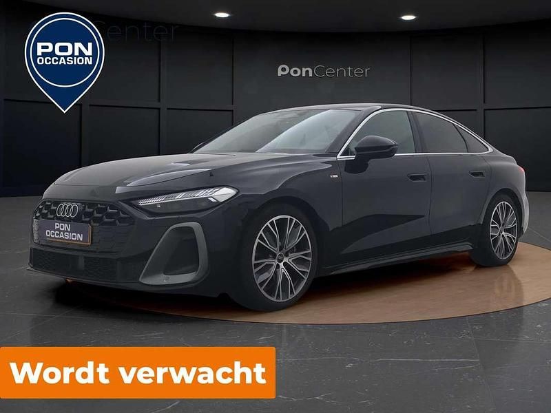 Zwart Occasion 2025 Audi A5 S-Line Sedan | € 48.950 (Eerlijke prijs) - Afbeelding 1/3