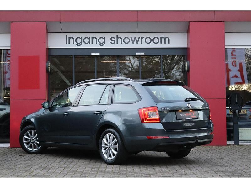 Occasion Skoda Octavia G-TEC Business Line 112 PK (82 kW) 2015 Grijs Stationwagen
