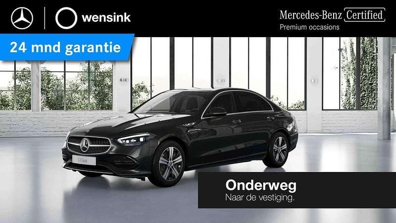 Grijs Gebruikt 2023 Mercedes C300e Business Sedan | € 39.850 (Super prijs) - Afbeelding 1/4