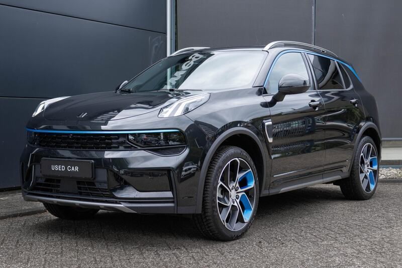 Zwart Gebruikt 2023 Lynk & Co 01 SUV | € 29.300 (Eerlijke prijs) - Afbeelding 1/4