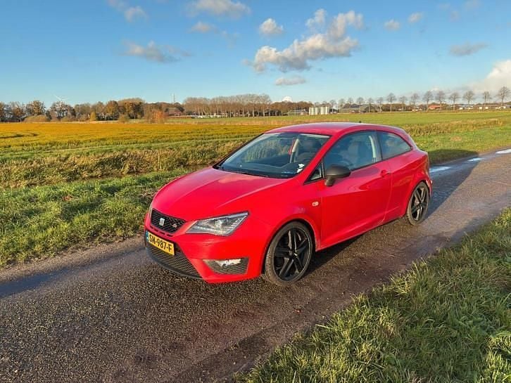 Gebruikt 2012 Seat Ibiza FR | € 8.250 - Afbeelding 1/4