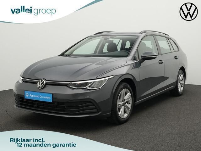 Grijs, metallic lak Gebruikt 2024 VW Golf VIII Business Stationwagen | € 29.900 (Eerlijke prijs) - Afbeelding 1/4