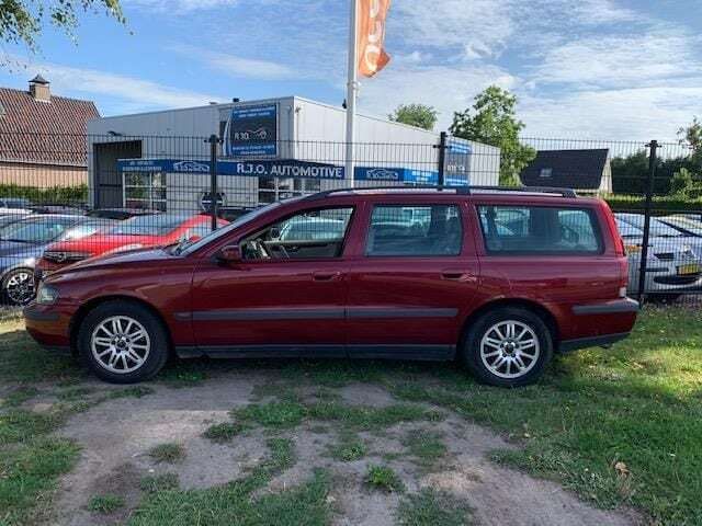 Occasion Volvo V70 163 PK (119 kW) 2003 Rood Stationwagen