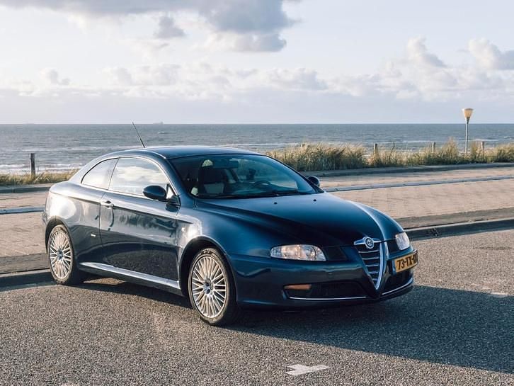 Occasion Alfa Romeo GT Distinctive 166 PK (122 kW) 2007 Blauw Coupé