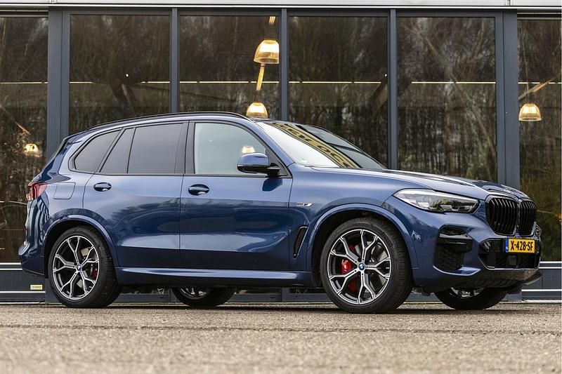 Blauw Occasion 2023 BMW X5 Executive SUV | € 68.950 (Super prijs) - Afbeelding 1/4