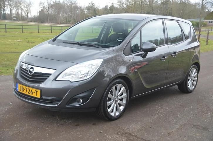 Occasion Opel Meriva Edition 120 PK (88 kW) 2010 Grijs (metallic) MPV