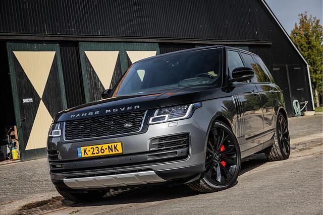 Zwart Gebruikt 2019 Land Rover Range Rover SVAutobiography Dynamic Black SUV | € 99.950 - Afbeelding 1/4