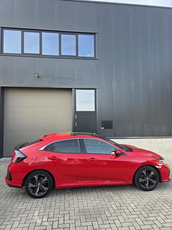 Occasion Honda Civic Executive 2020 Rood Hatchback