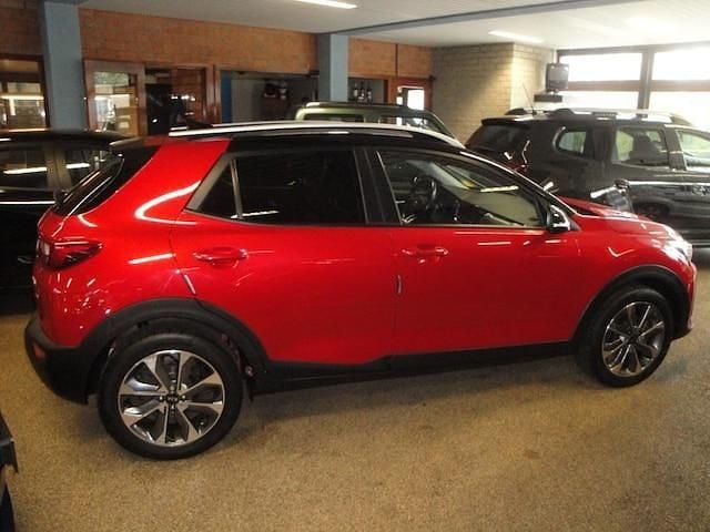 Occasion Kia Stonic 2019 Rood SUV