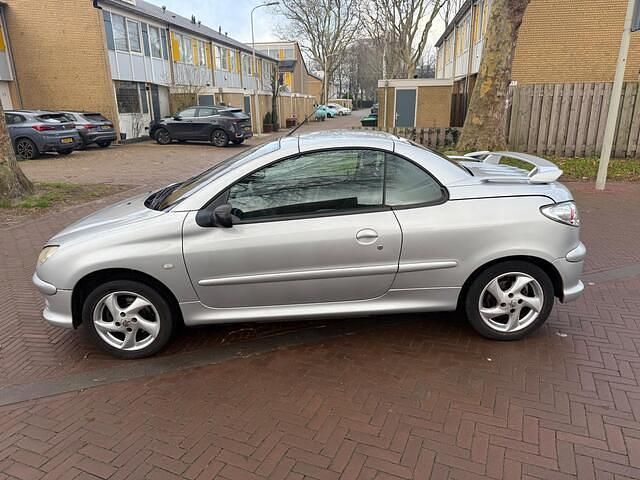 Occasion Peugeot 206 CC 109 PK (80 kW) 2004 Grijs Cabriolet