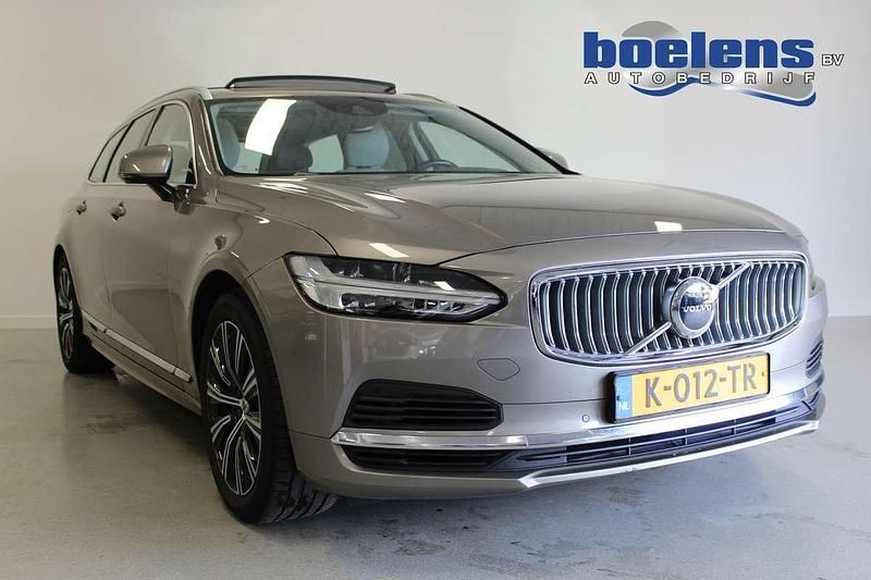 Grijs Gebruikt 2021 Volvo V90 Business Edition Stationwagen | € 24.389 (Eerlijke prijs) - Afbeelding 1/4