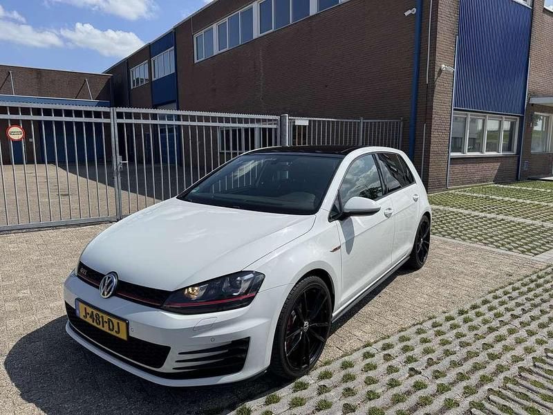 Wit Gebruikt 2016 VW Golf VII GTI Hatchback | € 17.800 (Super prijs) - Afbeelding 1/4