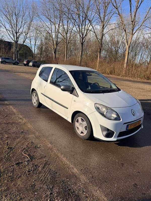 Occasion 2011 Renault Twingo Hatchback | € 1.800 (Goede deal) - Afbeelding 1/4