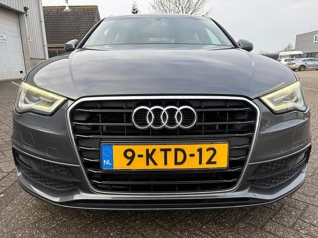 Occasion Audi A3 Sportback S-Line 122 PK (89 kW) 2013 Grijs (metallic) Hatchback