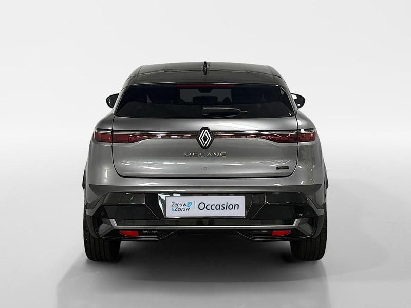 Occasion Renault Megane E-Tech Iconic 159 kW (217 PK) 2024 Grijs Hatchback