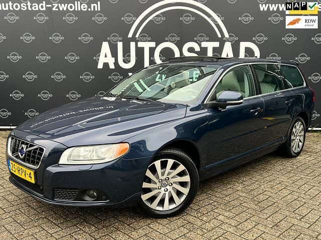 Blauw Gebruikt 2011 Volvo V70 Stationwagen | € 6.495 (Super prijs) - Afbeelding 1/4