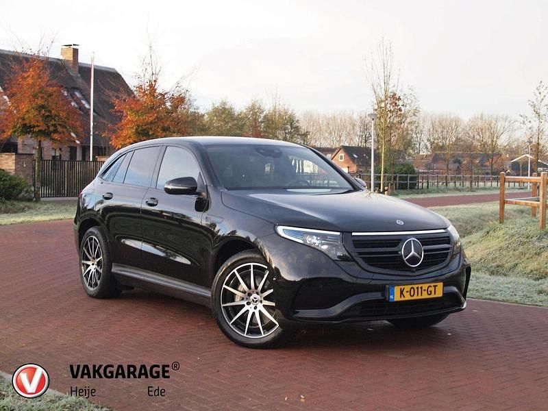 Zwart Gebruikt 2020 Mercedes EQC400 Business SUV | € 33.995 (Eerlijke prijs) - Afbeelding 1/4