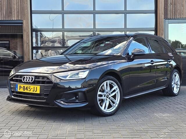 Zwart Gebruikt 2021 Audi A4 Business Stationwagen | € 25.750 (Goede deal) - Afbeelding 1/4