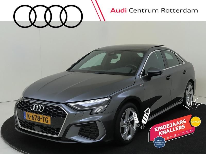 Grijs Gebruikt 2021 Audi A3 Basis Sedan | € 29.450 (Iets duurder) - Afbeelding 1/4