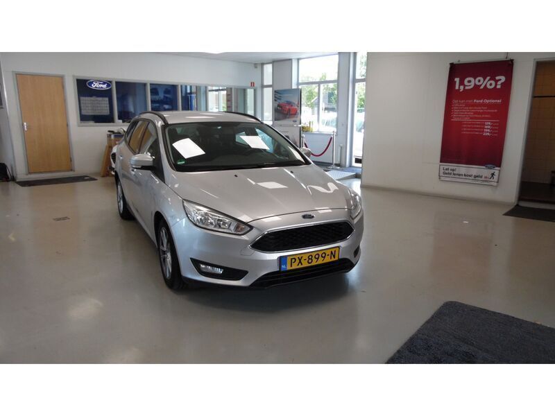 Grijs Gebruikt 2017 Ford Focus Stationwagen | € 8.950 (Eerlijke prijs) - Afbeelding 1/4