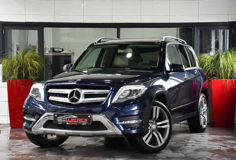 Blauw, metallic lak Gebruikt 2014 Mercedes GLK350 AMG SUV | € 26.450 - Afbeelding 1/4