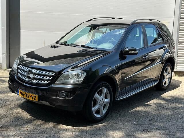 Bruin Gebruikt 2007 Mercedes 280 SUV | € 7.949 - Afbeelding 1/4