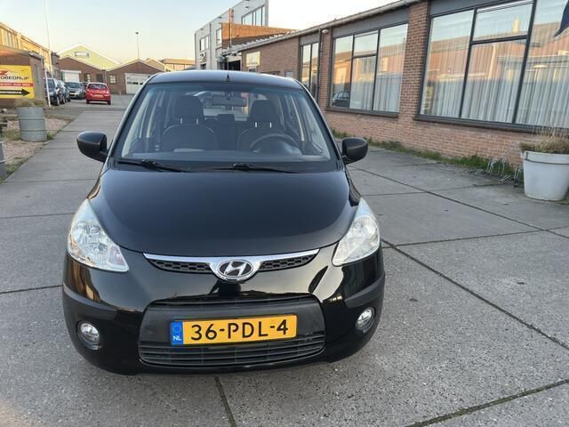 Zwart Gebruikt 2011 Hyundai i10 Active Hatchback | € 2.550 (Eerlijke prijs) - Afbeelding 1/4