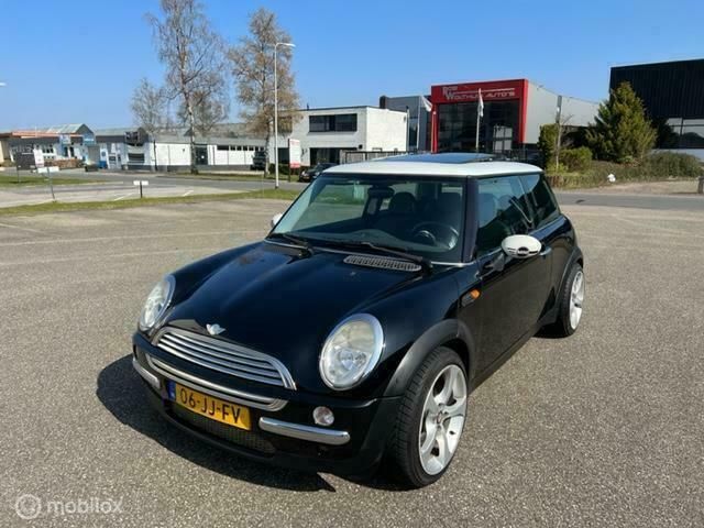 Occasion Mini Cooper Chili 116 PK (85 kW) 2002 Zwart Hatchback