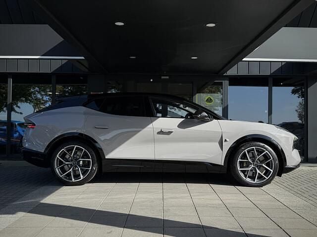 Nieuw Lotus Eletre 450 kW (612 PK) 2025 Grijs SUV