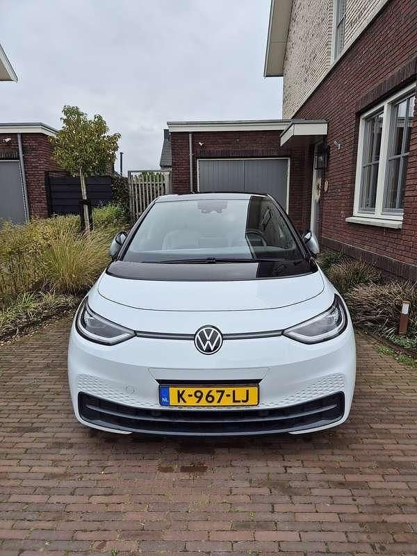 Wit Gebruikt 2020 VW ID.3 Hatchback | € 17.000 (Goede deal) - Afbeelding 1/4