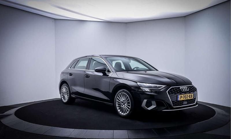 Occasion Audi A3 Sportback e-tron Advanced 110 PK (80 kW) 2022 Zwart Hatchback