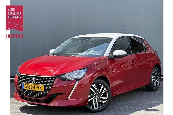 Rood, metallic lak Gebruikt 2019 Peugeot 208 Allure Hatchback | € 9.899 (Goede deal) - Afbeelding 1/3