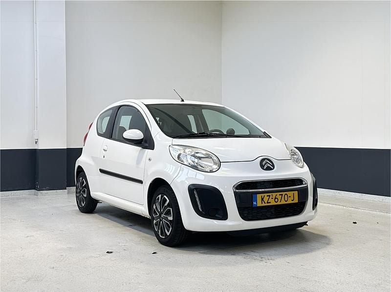 Wit Occasion 2016 Citroën C1 Hatchback | € 3.949 (Goede deal) - Afbeelding 1/4