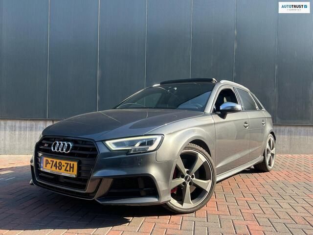 Grijs Gebruikt 2018 Audi A3 Sportback Proline Hatchback | € 27.899 (Duur) - Afbeelding 1/4