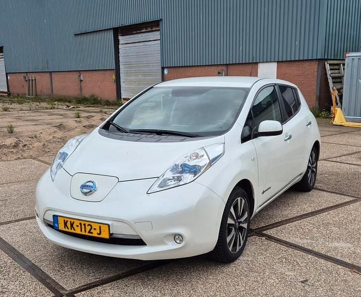 Gebruikt 2016 Nissan Leaf Tekna Hatchback | € 4.250 (Goede deal) - Afbeelding 1/4