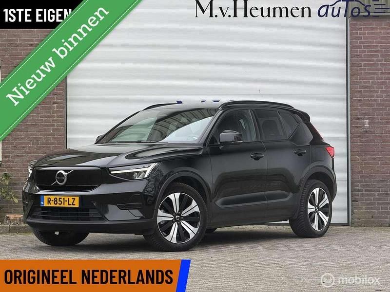 Zwart Occasion 2022 Volvo XC40 Plus SUV | € 24.895 (Super prijs) - Afbeelding 1/4
