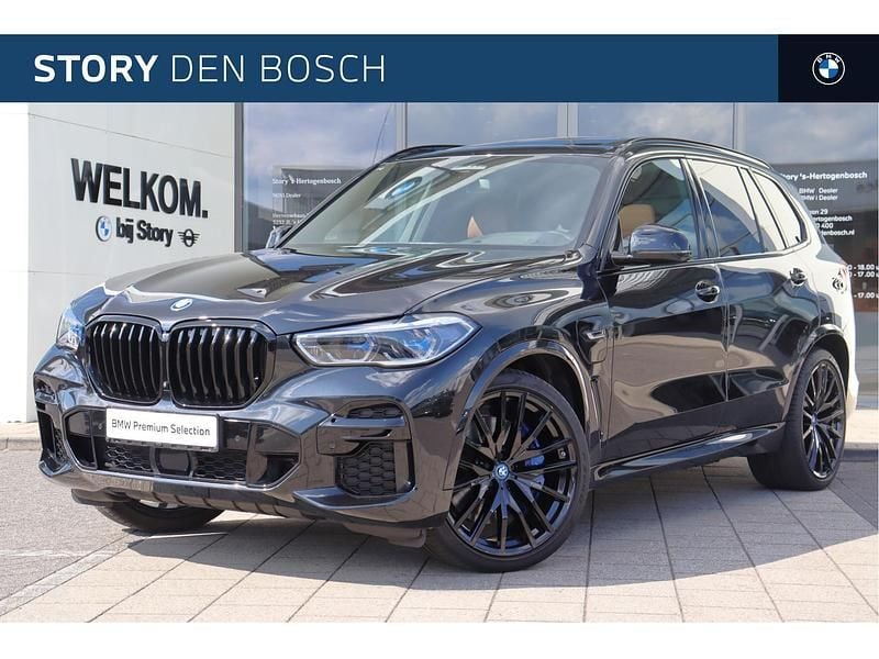 Zwart Occasion 2023 BMW X5 Executive SUV | € 71.950 (Eerlijke prijs) - Afbeelding 1/4
