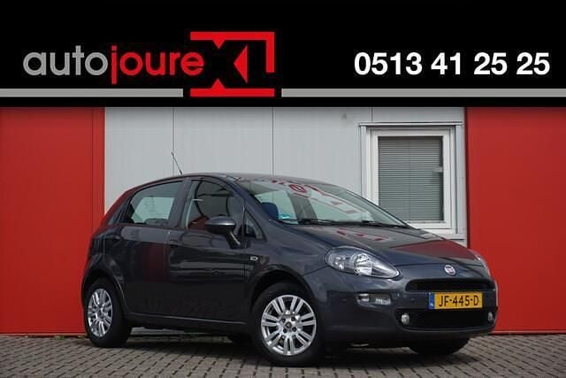 Grijs Gebruikt 2016 Fiat Punto Evo Lounge Hatchback | € 5.999 (Eerlijke prijs) - Afbeelding 1/4