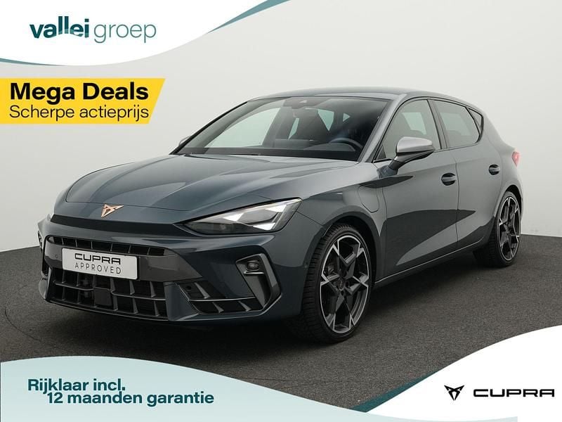 Blauw Gebruikt 2024 Cupra Leon VZ Hatchback | € 40.900 (Goede deal) - Afbeelding 1/4