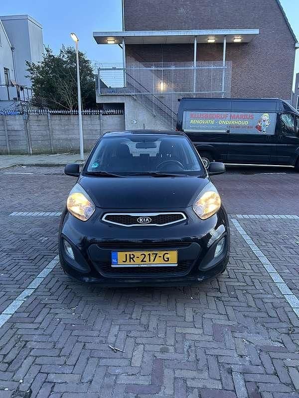 Zwart Occasion 2011 Kia Picanto Hatchback | € 3.200 (Goede deal) - Afbeelding 1/4