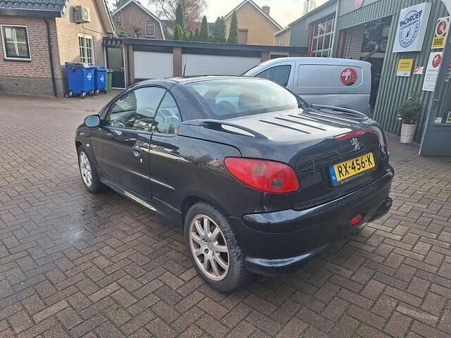 Occasion Peugeot 206 CC 109 PK (80 kW) 2005 Zwart Cabriolet