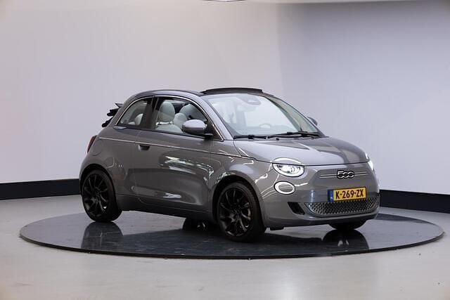 Grijs Gebruikt 2021 Fiat 500C La Prima Cabriolet | € 20.250 (Eerlijke prijs) - Afbeelding 1/4
