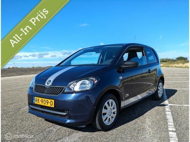 Blauw Gebruikt 2013 VW up! Hatchback | € 4.850 (Eerlijke prijs) - Afbeelding 1/4