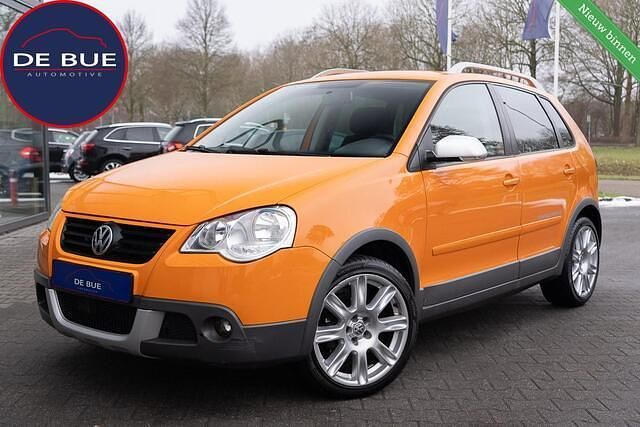 Oranje Occasion 2006 VW Polo Cross Hatchback | € 3.911 (Eerlijke prijs) - Afbeelding 1/4