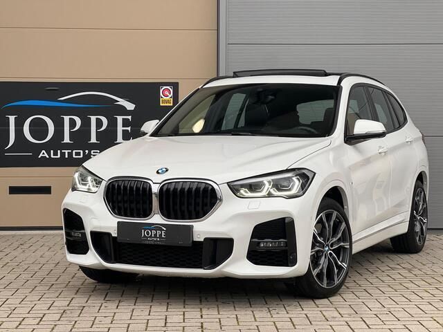 Wit Gebruikt 2020 BMW X1 M Sport SUV | € 38.950 (Duur) - Afbeelding 1/4