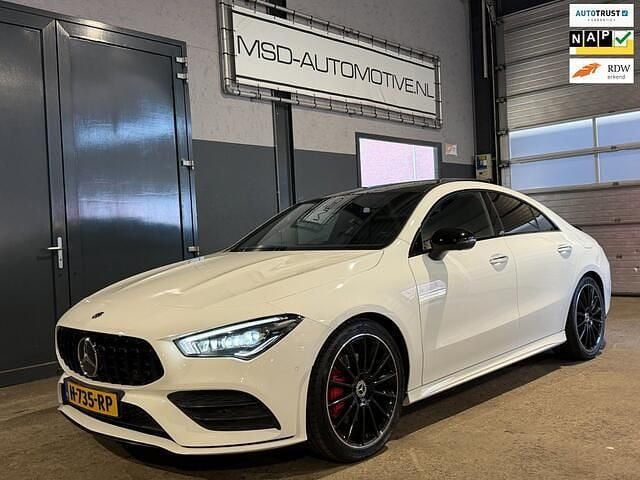 Occasion Mercedes CLA200 Premium Plus 163 PK (119 kW) 2020 Wit Sedan