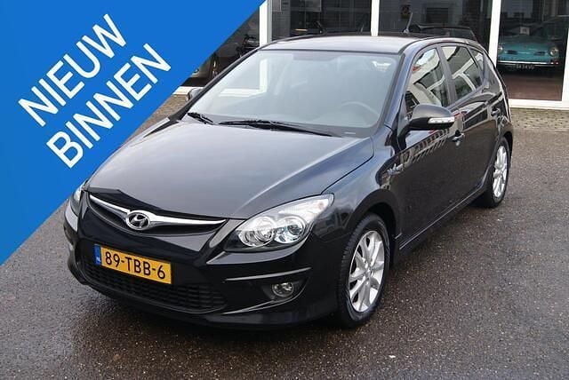 Occasion Hyundai i30 127 PK (93 kW) 2012 Zwart Hatchback