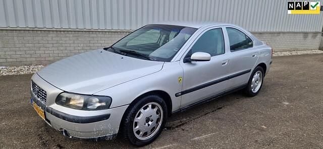 Grijs Occasion 2004 Volvo S60 Sedan | € 1.450 (Super prijs) - Afbeelding 1/4