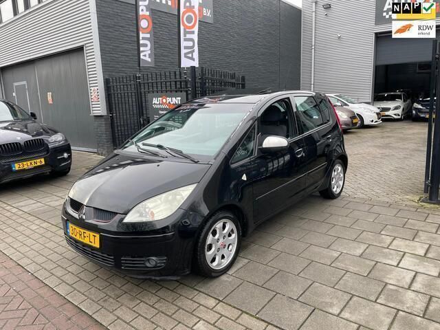 Occasion Mitsubishi Colt Inform 95 PK (69 kW) 2005 Zwart Hatchback